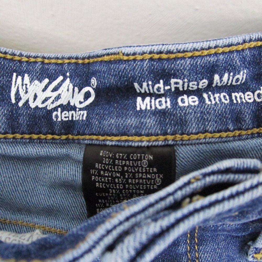 Mossimo Frayed Hem Super Stretch Denim Shorts - Picture 3 of 11